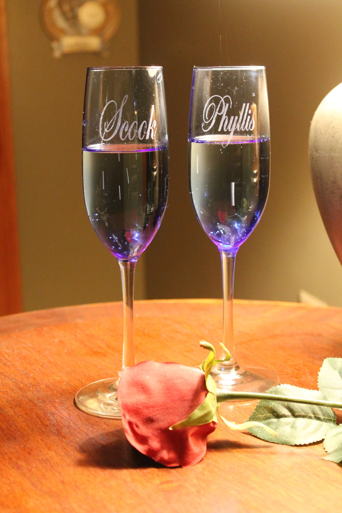 Bride Groom Engraved Champagne Flutes